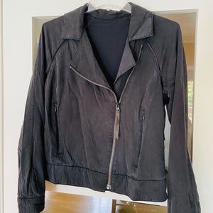 Lululemon GUC jacket SZ 4